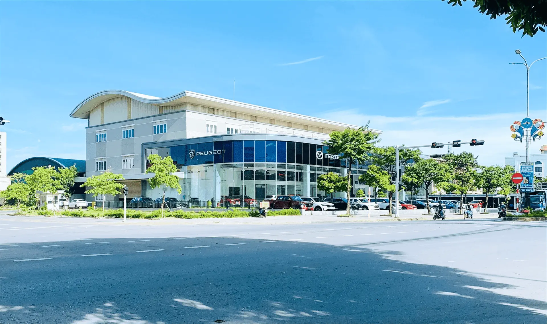 Peugeot Hữu Nghị